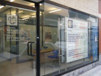 /album/en-idiomes/en-fachada-jpg/